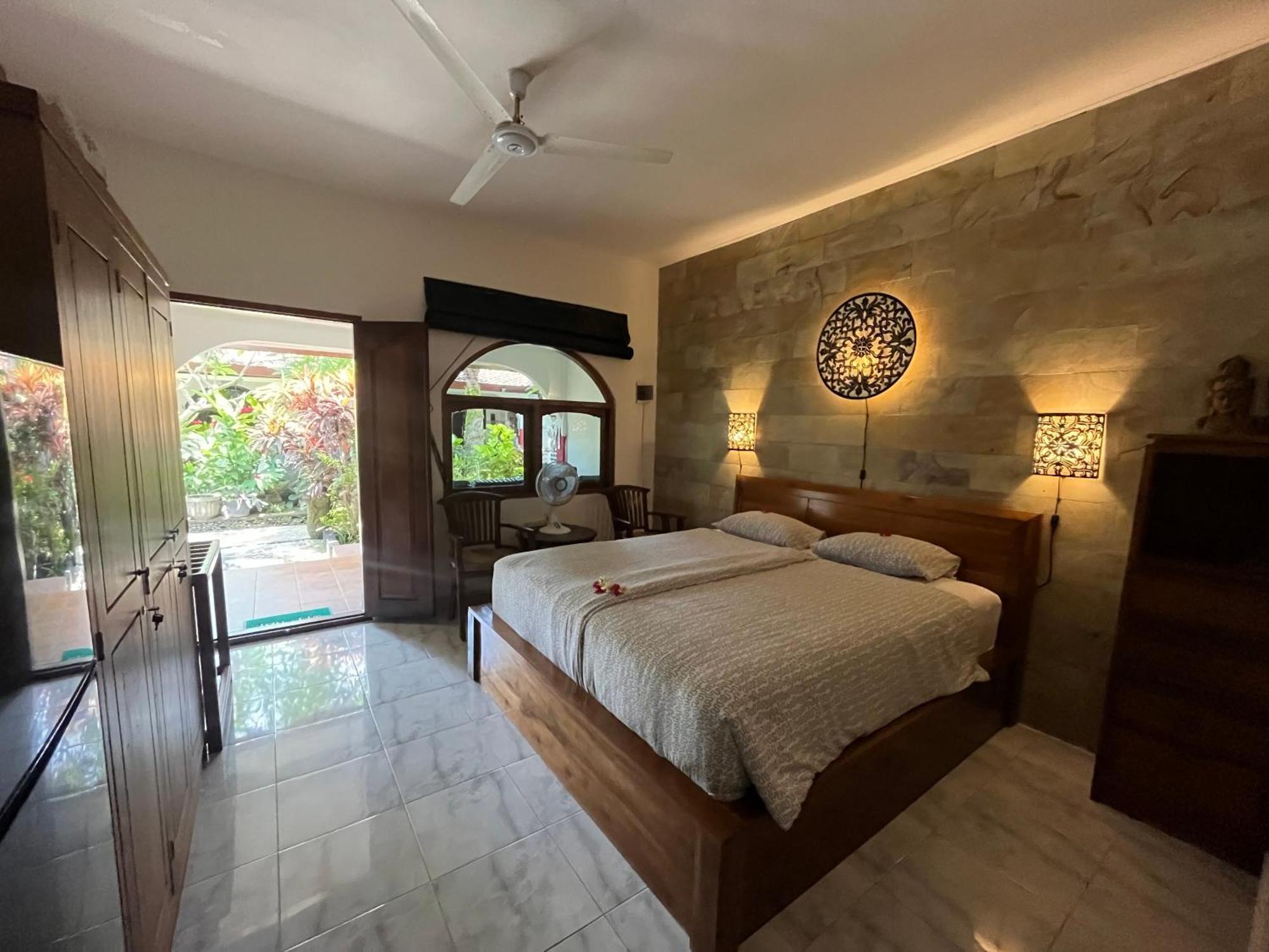 Catra Homestay Beach Apartments Candi Dasa  Luaran gambar